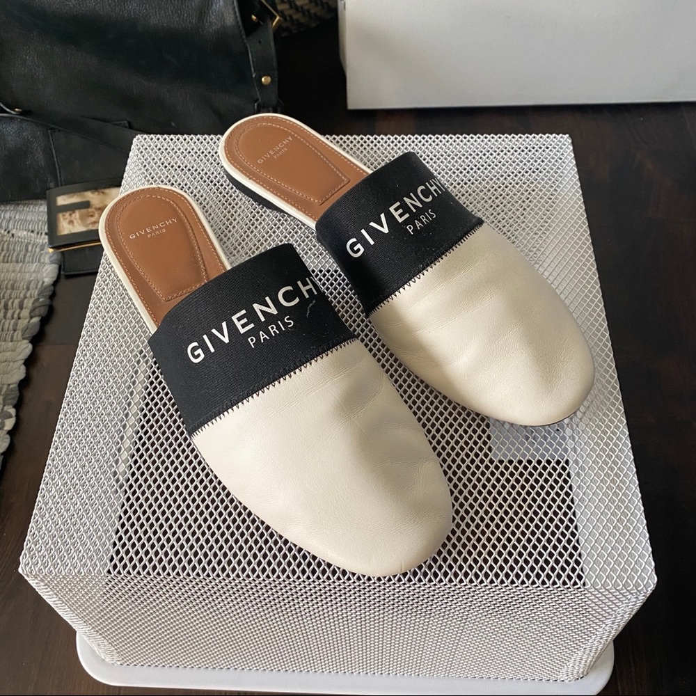 Authentic Givenchy Bedford Leather Slippers - Sold